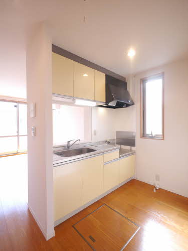 シャーメゾン吉田　Ｂ棟　＊＊ B0102号-4