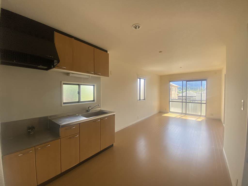 ソレール南風　Ｅ棟　＊ E0201号-2