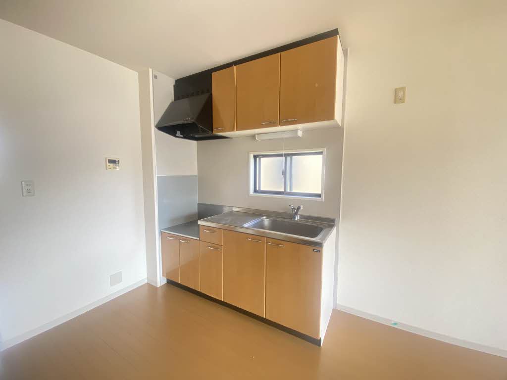 ソレール南風　Ｅ棟　＊ E0201号-3