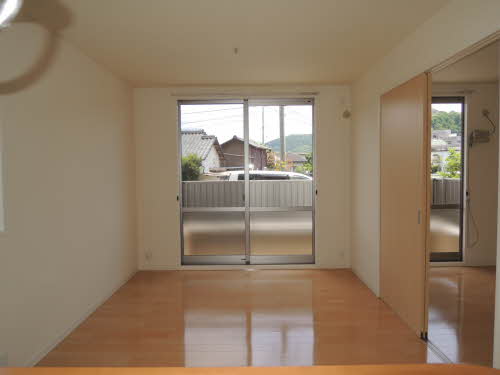 コンヴィラージュ　Ⅰ棟　＊＊ A0201号-4