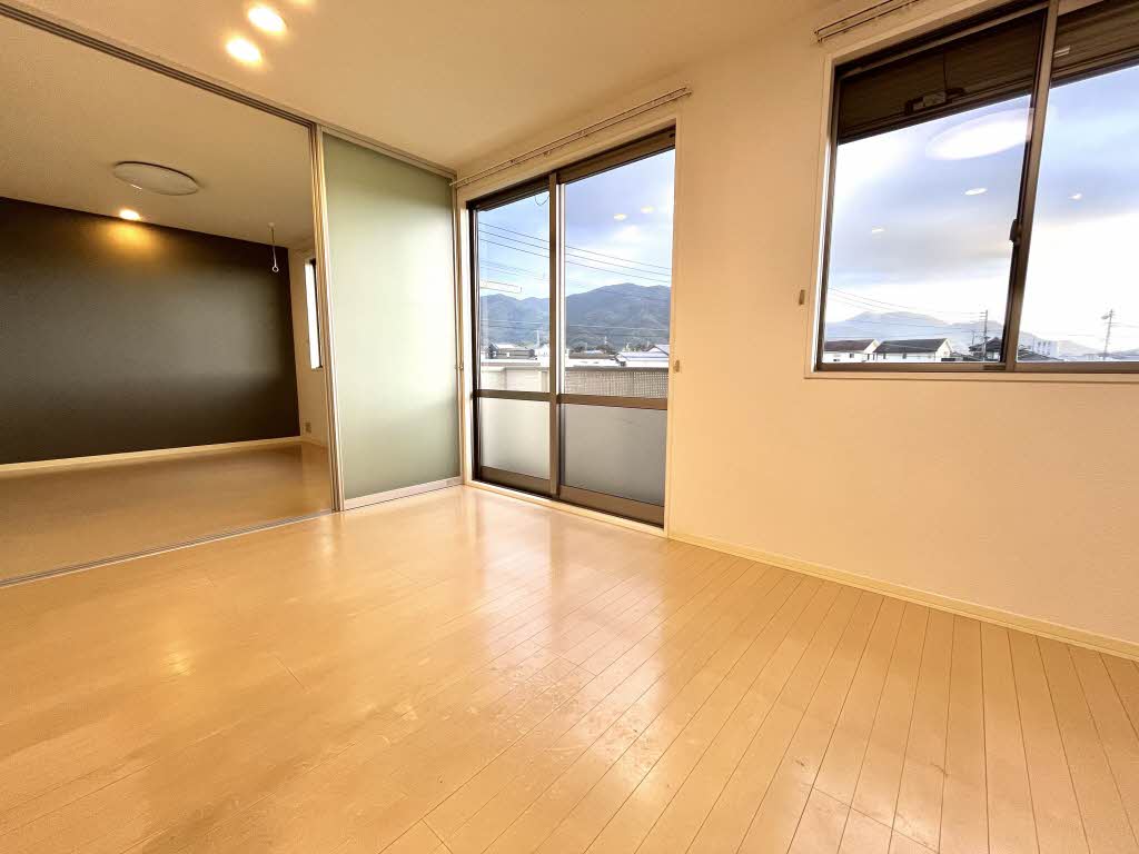 ヴィラ　グリーン　Ａ棟　＊ A0202号-2