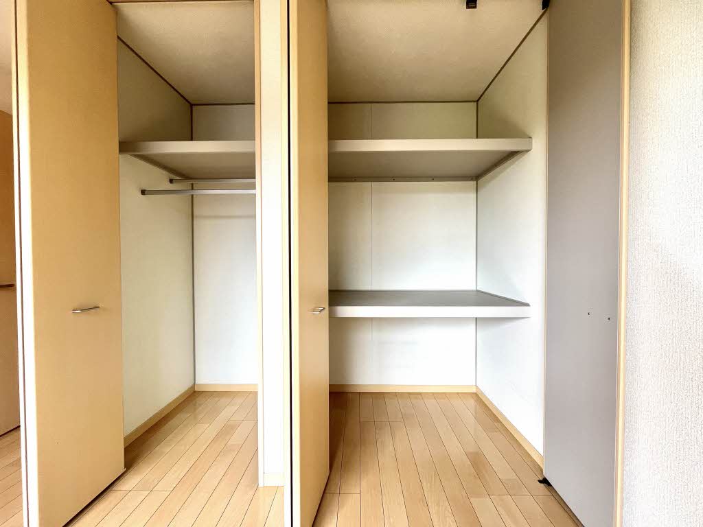 メゾンファミーユ　Ａ棟 A0202号-8