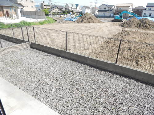 クレストタウン　Ａ棟　＊＊ A0102号-8