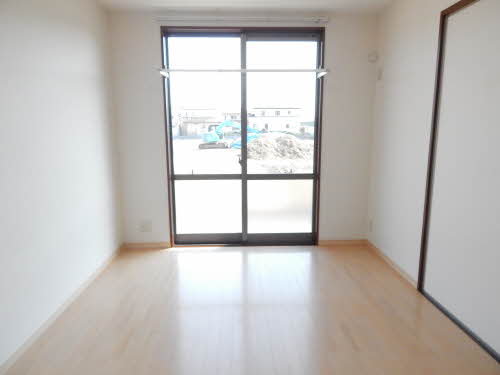 クレストタウン　Ａ棟　＊＊ A0102号-10