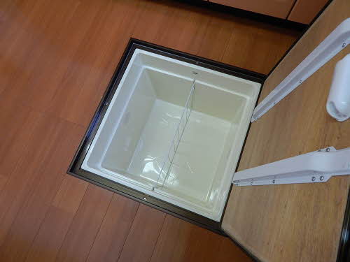 クレストタウン　Ａ棟　＊＊ A0102号-12