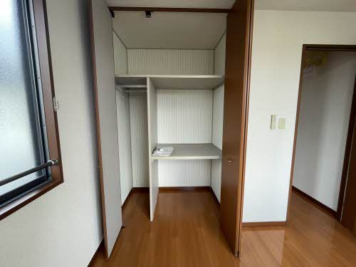 クレストタウン　Ｂ棟　＊＊ B0201号-7