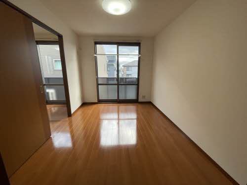 クレストタウン　Ｂ棟　＊＊ B0201号-12