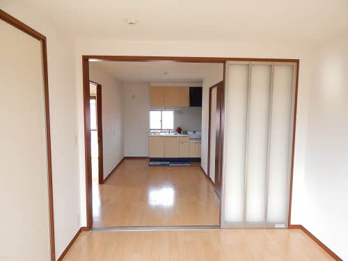 レジデンス　チムニー　＊ A0201号-3