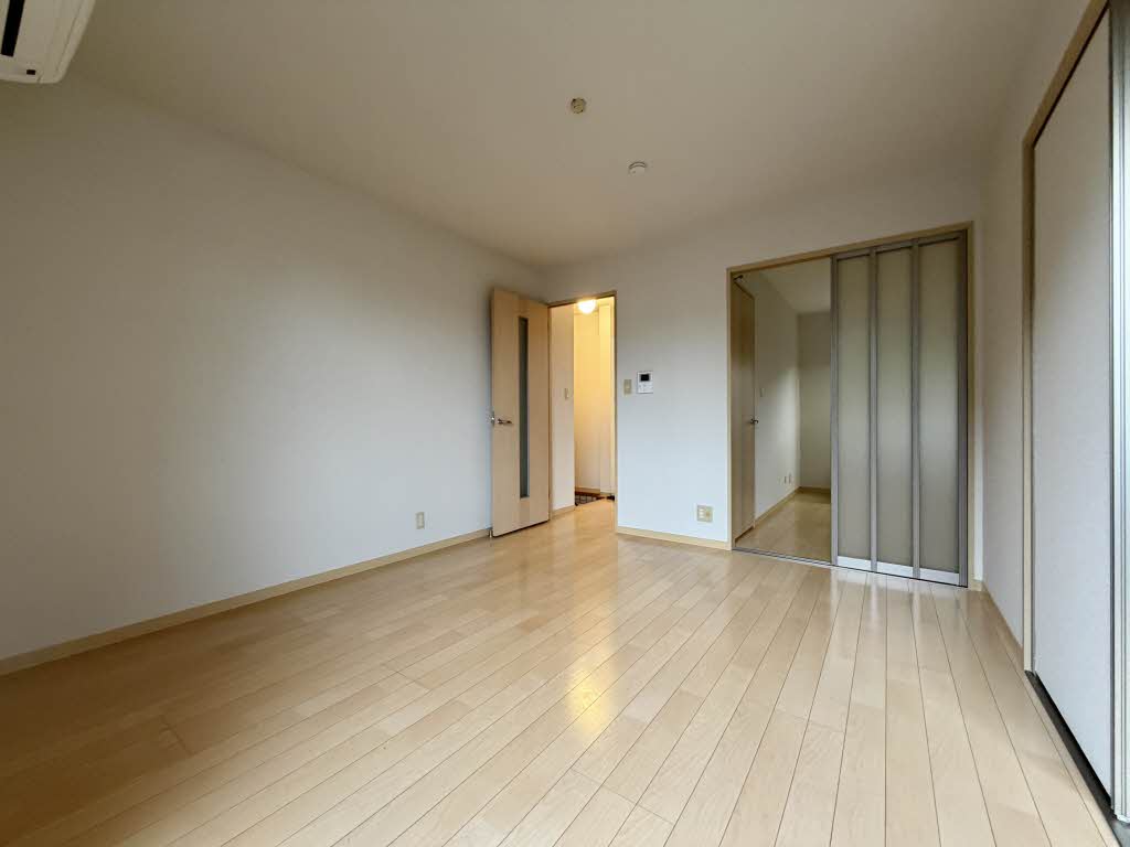 シャルマンドミール　Ｂ棟　＊ B0102号-7