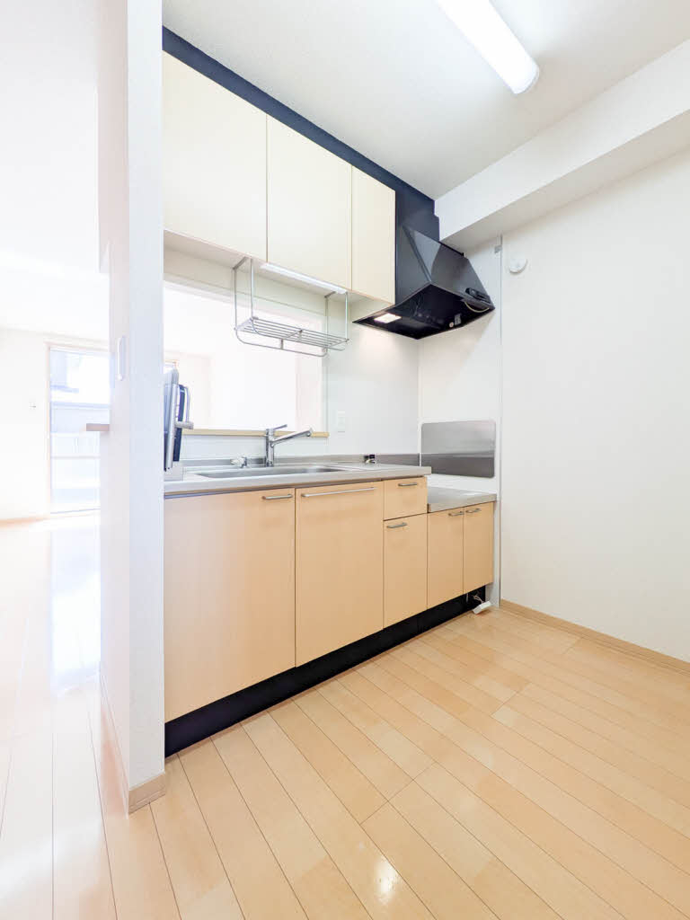 リブエールカーサ　＊＊ A0103号-3