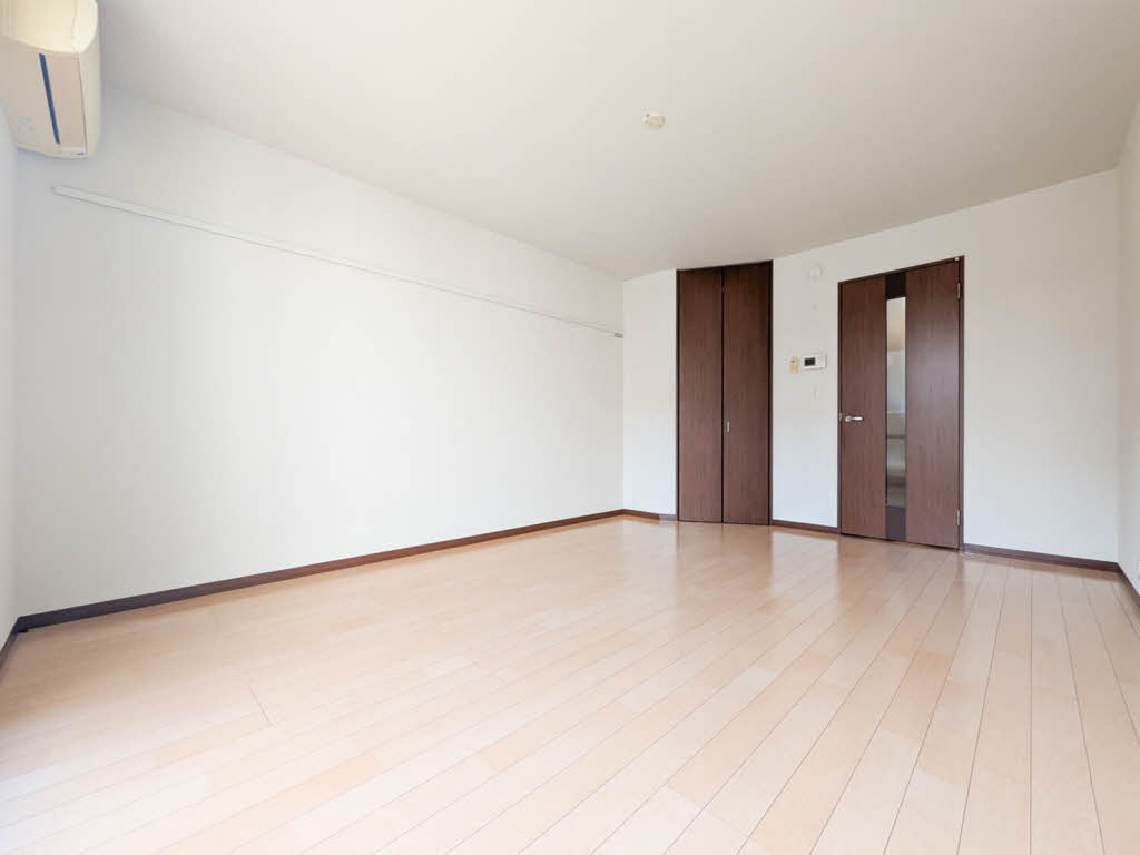 ルミエールマドカ　＊＊ A0106号-4