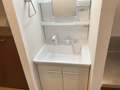 ルミエールマドカ　＊＊ A0203号-10