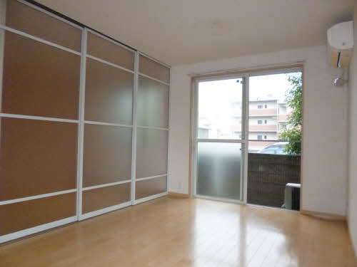 Ｇｒｅｅｎ　ｔｅｒｒａｃｅ　エール　＊＊ A0201号-5