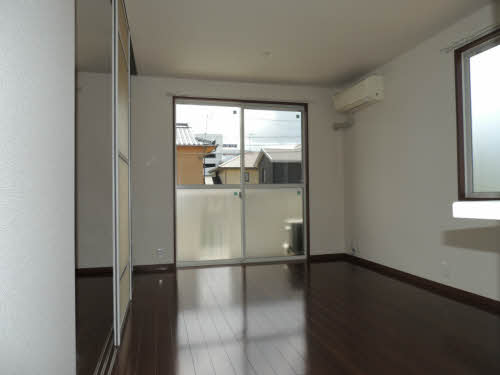 Ｇｒｅｅｎ　ｔｅｒｒａｃｅ　レーブ　＊＊ B0201号-3