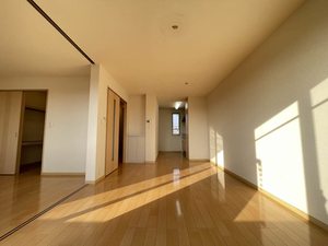 メゾン・ボヌール　Ａ棟　＊＊ A0201号-2