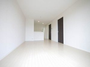 グランデ小山　Ｂ棟　＊ B0101号-2