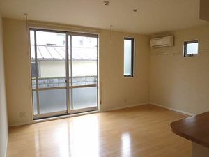 カーサディヴェルテンテ ** A0102号-7