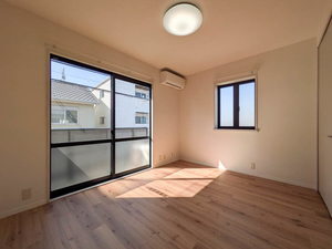 ロマンシー小林　＊＊ A0202号-2