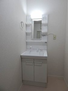 サンフラワー武蔵野台　Ｃ棟　＊＊ C0102号-4