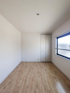 サンフラワー武蔵野台　Ｇ棟　＊ G0202号-4