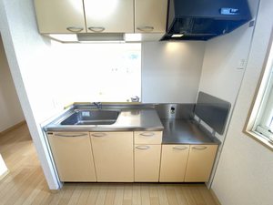 グランシャリオ　Ｄ棟　＊＊ D0202号-3