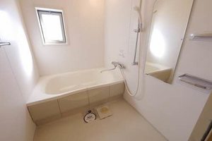 ヴィラ　弐番館　＊＊ B0201号-8