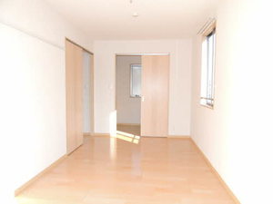 ディアス中嶋　Ｂ棟　＊＊ B0101号-4