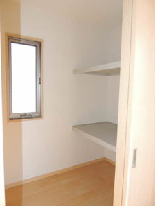 ディアス中嶋　Ｂ棟　＊＊ B0101号-8