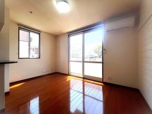 ｐｏ・ｐｏ・ｓ　２棟 B0101号-2