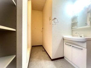 ｐｏ・ｐｏ・ｓ　２棟 B0101号-5