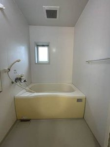 ソラーレＭ　＊ C0105号-4