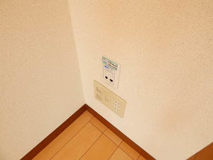 モンポエーム　Ⅰ棟　＊＊ A0202号-6