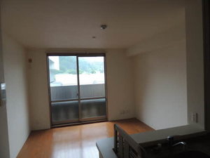 ファミリーアーレ小津奈木　＊＊ A0104号-3