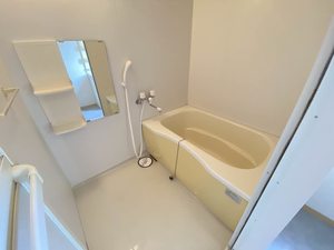 モスティサーク　Ⅰ棟　＊＊ A0202号-4