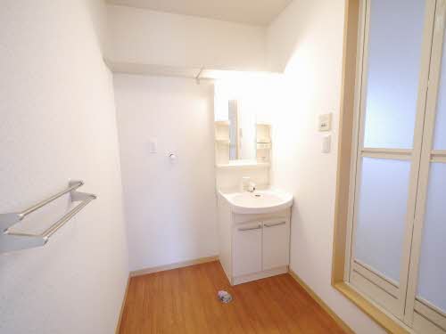 バリュージュ沓川　＊ A0202号-7