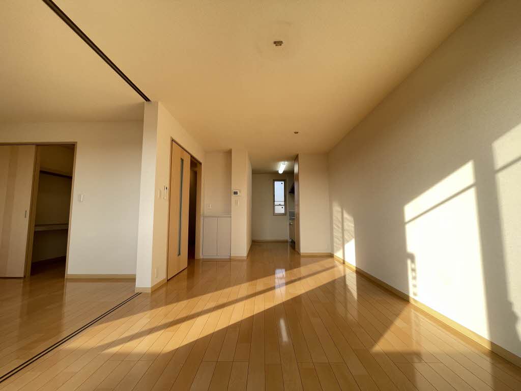 メゾン・ボヌール　Ａ棟　＊＊ A0201号-2