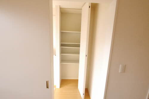 ウェルシー　Ⅱ棟　＊＊ B0102号-12