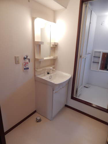 ピュアパーム　Ｂ棟　＊＊ B0201号-5