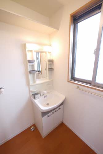 ティアラ　＊ A0203号-4