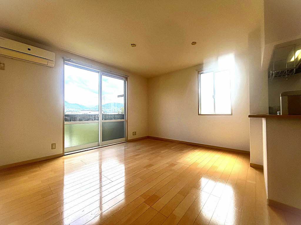 メゾンポラリス　Ⅰ棟　＊＊ A0202号-2