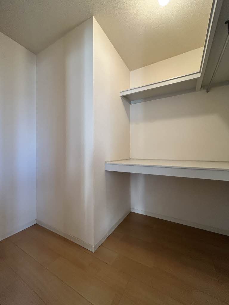 アルファヴィル　Ⅰ棟　＊ A0101号-10