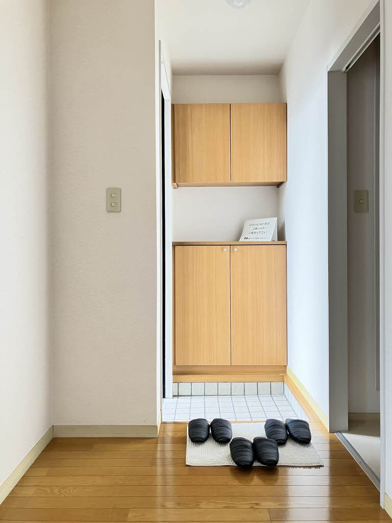 エルム　Ｂ棟　＊＊ B0102号-5