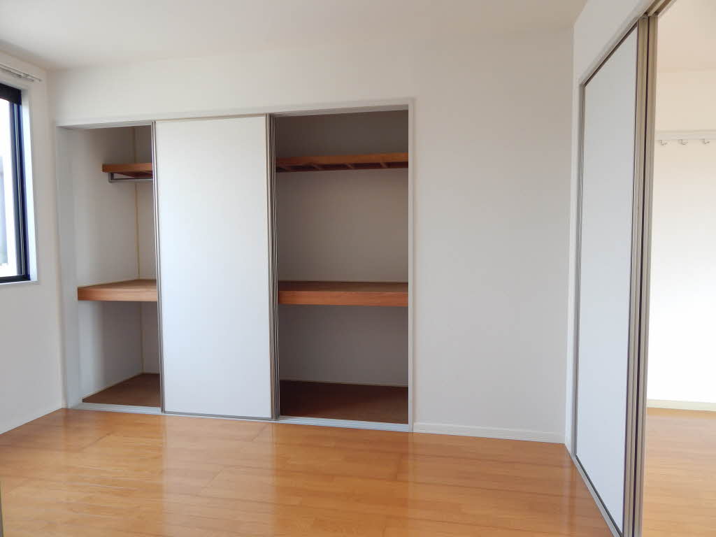 エルム　Ｂ棟　＊＊ B0102号-10