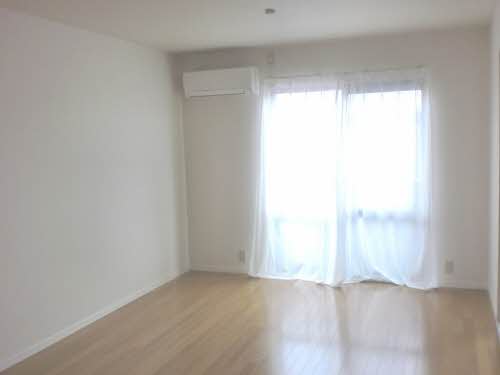 ファミール横浜　＊＊ A0202号-3