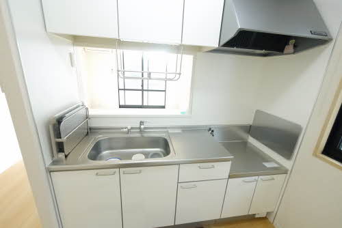 シャンブル・イーストパーク２　＊＊ A0203号-3