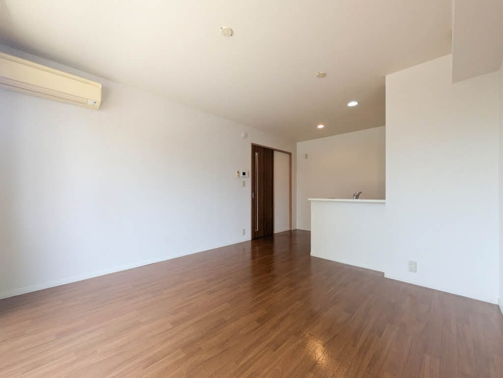 ウエストガーデン　＊＊ A0102号-3