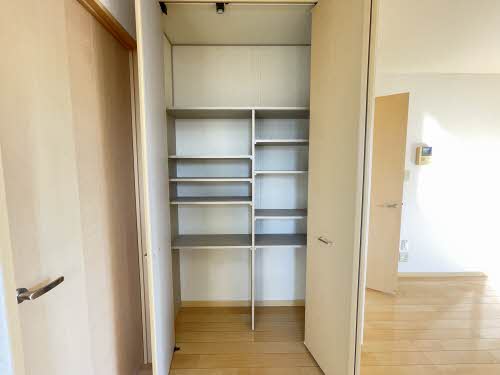 フルールＭ　Ｂ棟　＊＊ B0201号-14