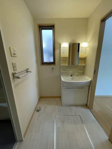 フェリーチェ　＊＊ A0102号-6