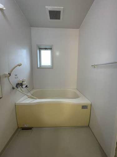 ソラーレＭ　＊ C0105号-4