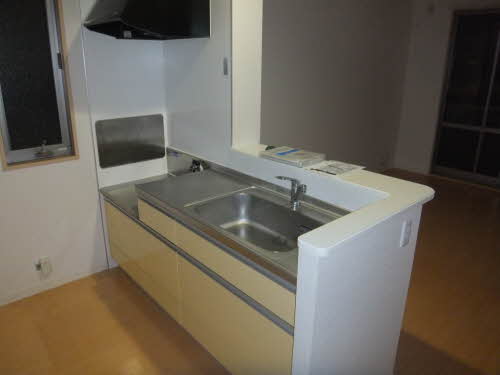 シャーメゾン・ド・カメリア　Ⅱ番館　＊ B0101号-3